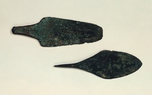 Twee dolken, 2000-1800 v.Chr. (koper)